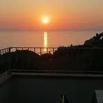 Tatil Evi L' Elicriso